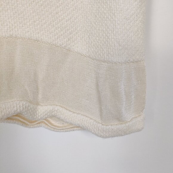 St John Women's Wool Turtleneck Sweater Size Medium Quiet Luxury Old Money - Picture 3 of 5